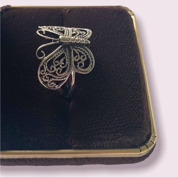 Butterfly Ring Sterling Silver Band + Gift Box - Picture 3 of 10